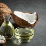 Kokosový olej vo vašej kuchyni alebo aj kozmetickom kufríku